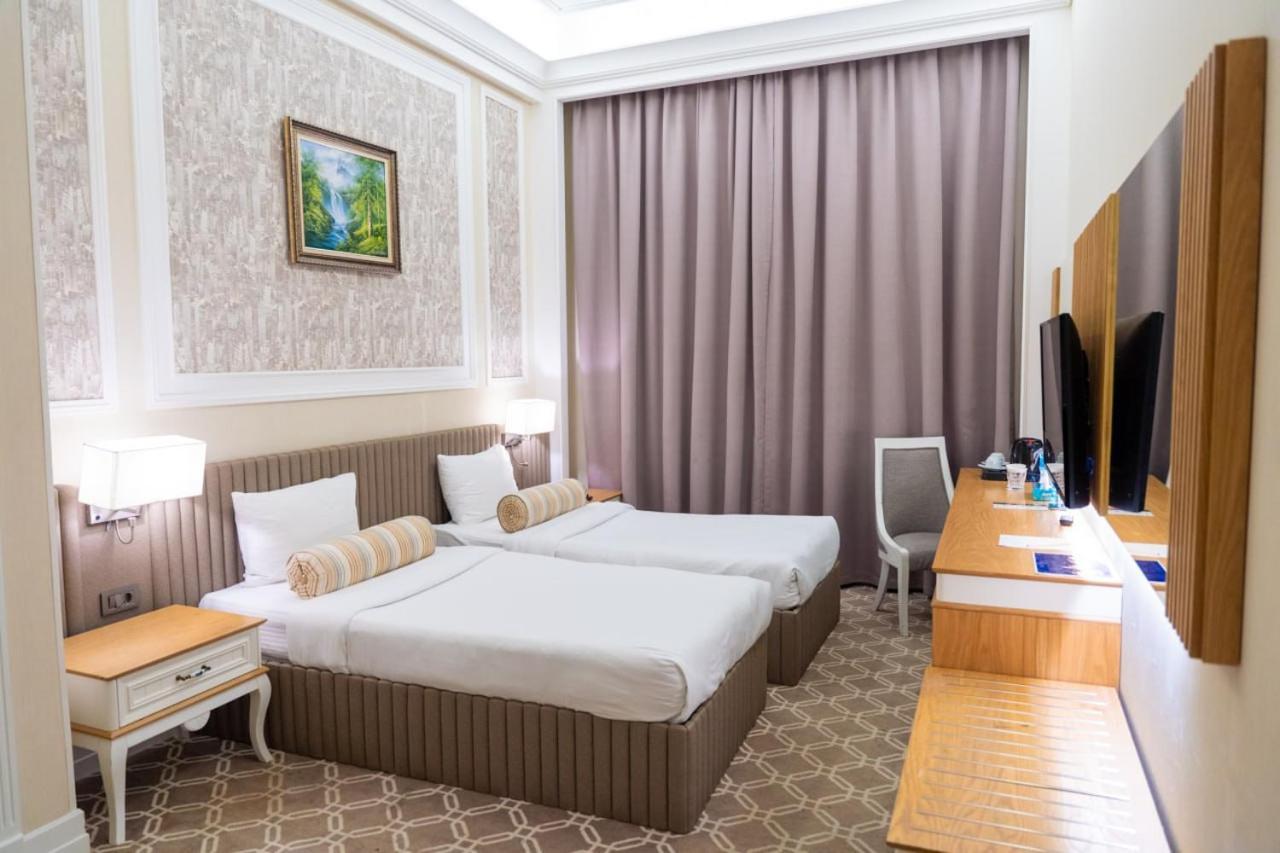 Theatrum Hotel Baku Eksteriør billede