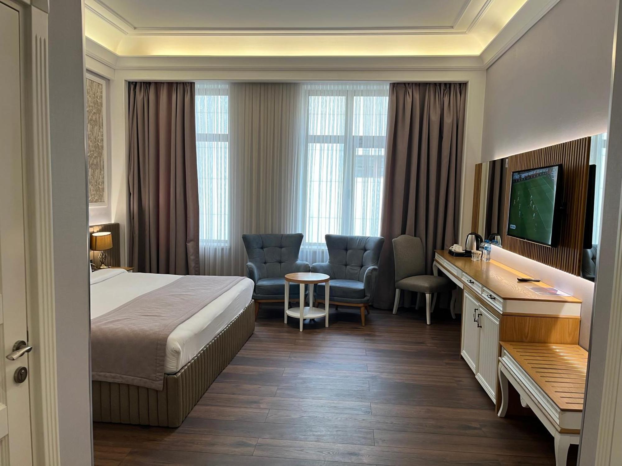 Theatrum Hotel Baku Eksteriør billede